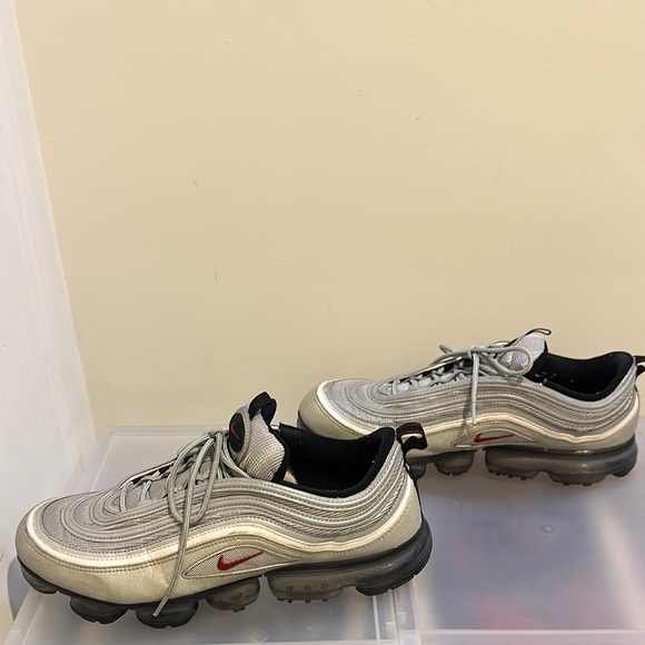 Nike Silver and Black Sneakers - Picture 4 of 7